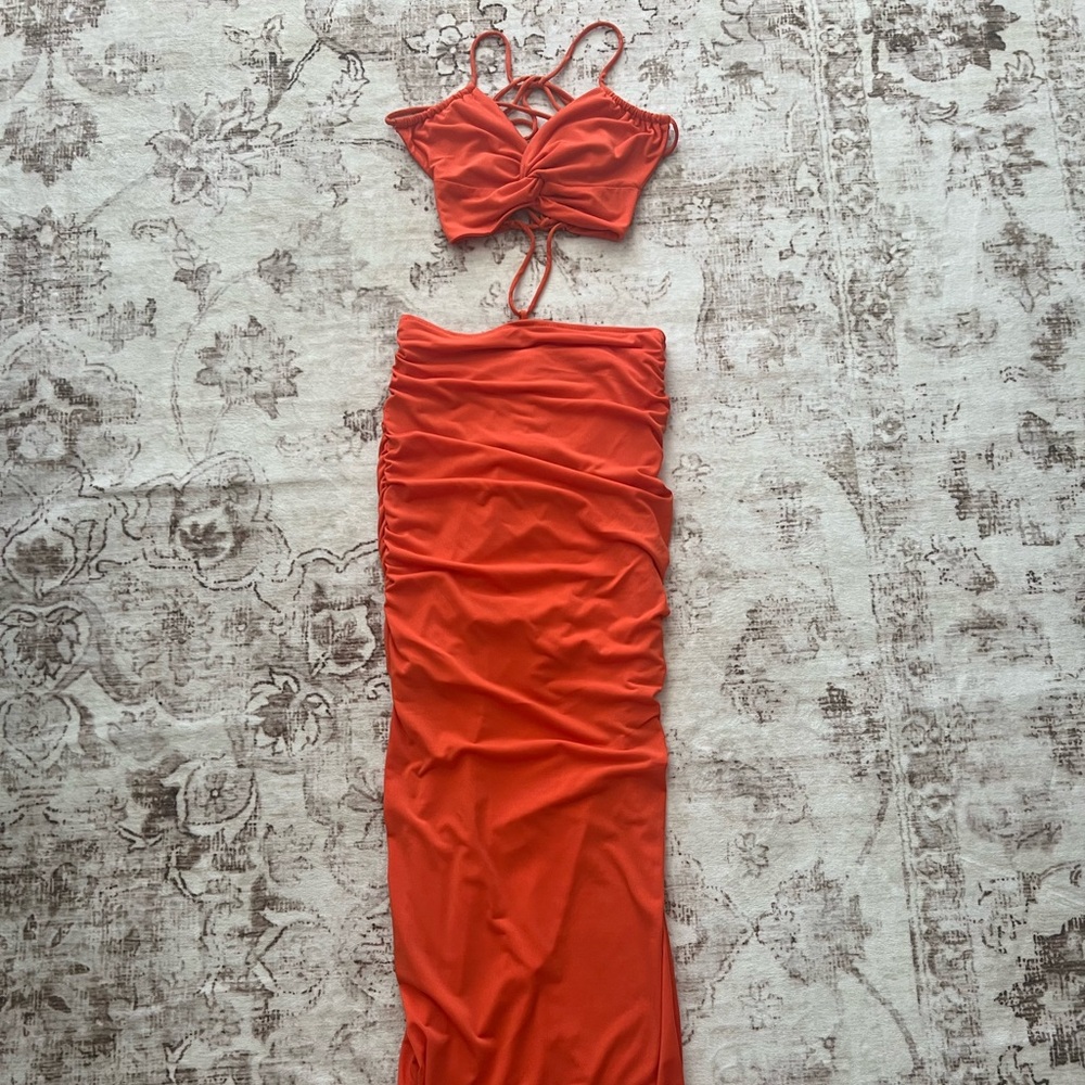 Elegant Orange Midi Dress